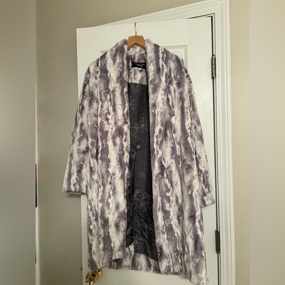 NWOT Johnny Was Biya 3J Workshop JWLA Faux Fur Cloud Jacket Coat - Picture 3 of 4